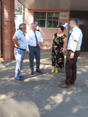 Андрей Забаев проверил ход работ на объектах губернаторского проекта «Наши дворы» и проекта «Решаем вместе» 