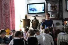 Гаврилов-Ямским литературным трактом