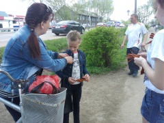 ЭТОТ ДЕНЬ ПЕЧАЛЬНЫЙ И РАДОСТНЫЙ, ЭТОТ ДЕНЬ ДЛЯ НАС ВСЕХ ПАМЯТНЫЙ...