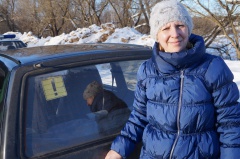 Госавтоинспекторы проводят профилактические акции для начинающих водителей.