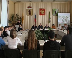 Круглый стол