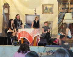 Мы играем в театр