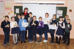           Госавтоинспекторы проводят занятия, нацеливающие на грамотное поведение на улицах и дорогах в условиях зимнего времени года.