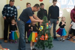 Инспекторы ГИБДД приняли участие в заседании детско-родительского клуба по вопросам профилактики безопасности дорожного движения.