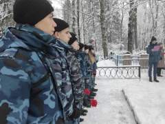 На городском кладбище прошел митинг, посвященный 79-ой годовщине снятия блокады Ленинграда