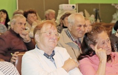 Глава района Андрей Сергеичев продолжает информационные встречи с населением. Вчера встреча прошла в селе Лахость