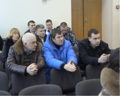 Зарегистрированные кандидаты в депутаты Собрания представителей получили соответствующие удостоверения.